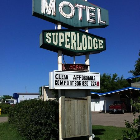 Superlodge Lloydminster Ngoại thất bức ảnh